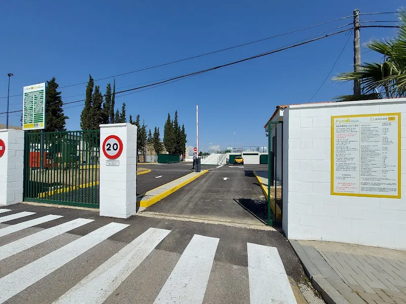 Barcelona Punto de recolección de reciclables