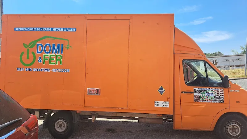 Barcelona Punto de recolección de reciclables